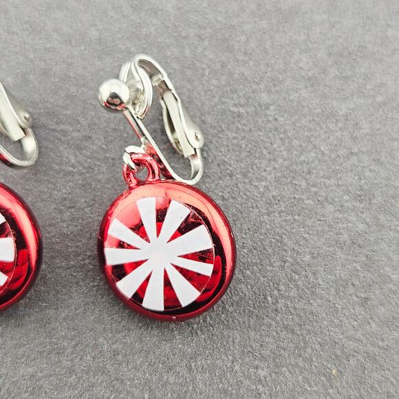 Peppermint Candies Dangle Drop Clip On Earrings Red White Christmas Gaudy - Picture 2 of 3